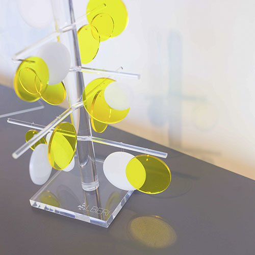 Alberi in plexiglass per gli auguri di Natale Sabri