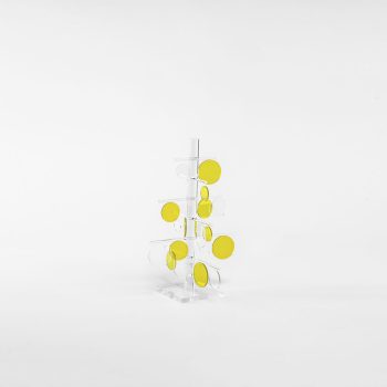ALBERO IN PLEXIGLASS SABRI CERCHI Gialli AUGURI NATALE da 30cm: Illumina la tua casa con cerchi di magia e colori